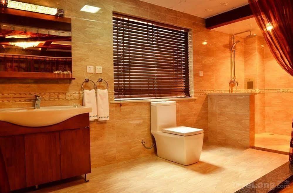ホテルLijiang Overseas Club エクステリア 写真